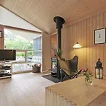Fasti - 300m From The Sea By Interhome