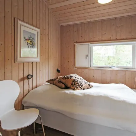 Holiday home Fasti - 300m From The Sea In Sealand By Interhome